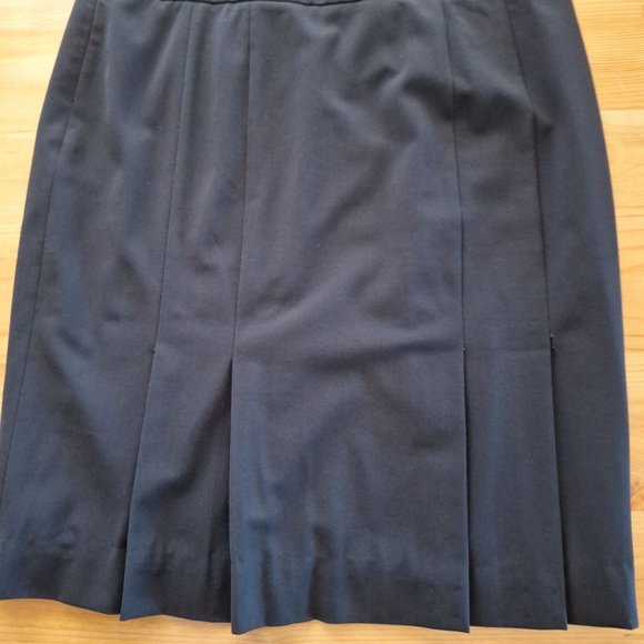 WHBM Black Pencil Skirt - Picture 2 of 5